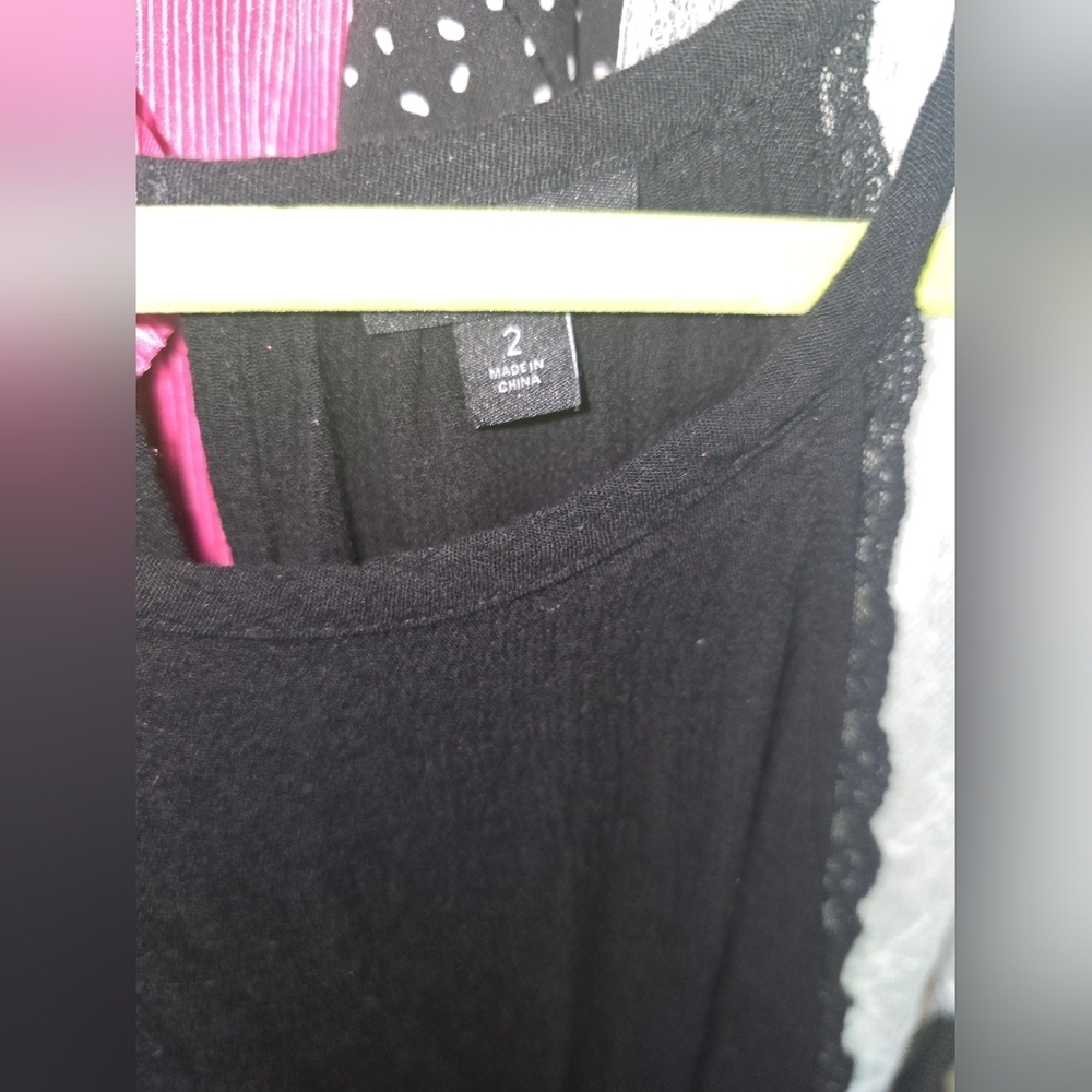Torrid 2x Gauze Lace Trim Goddess Neck Tank - Picture 3 of 4